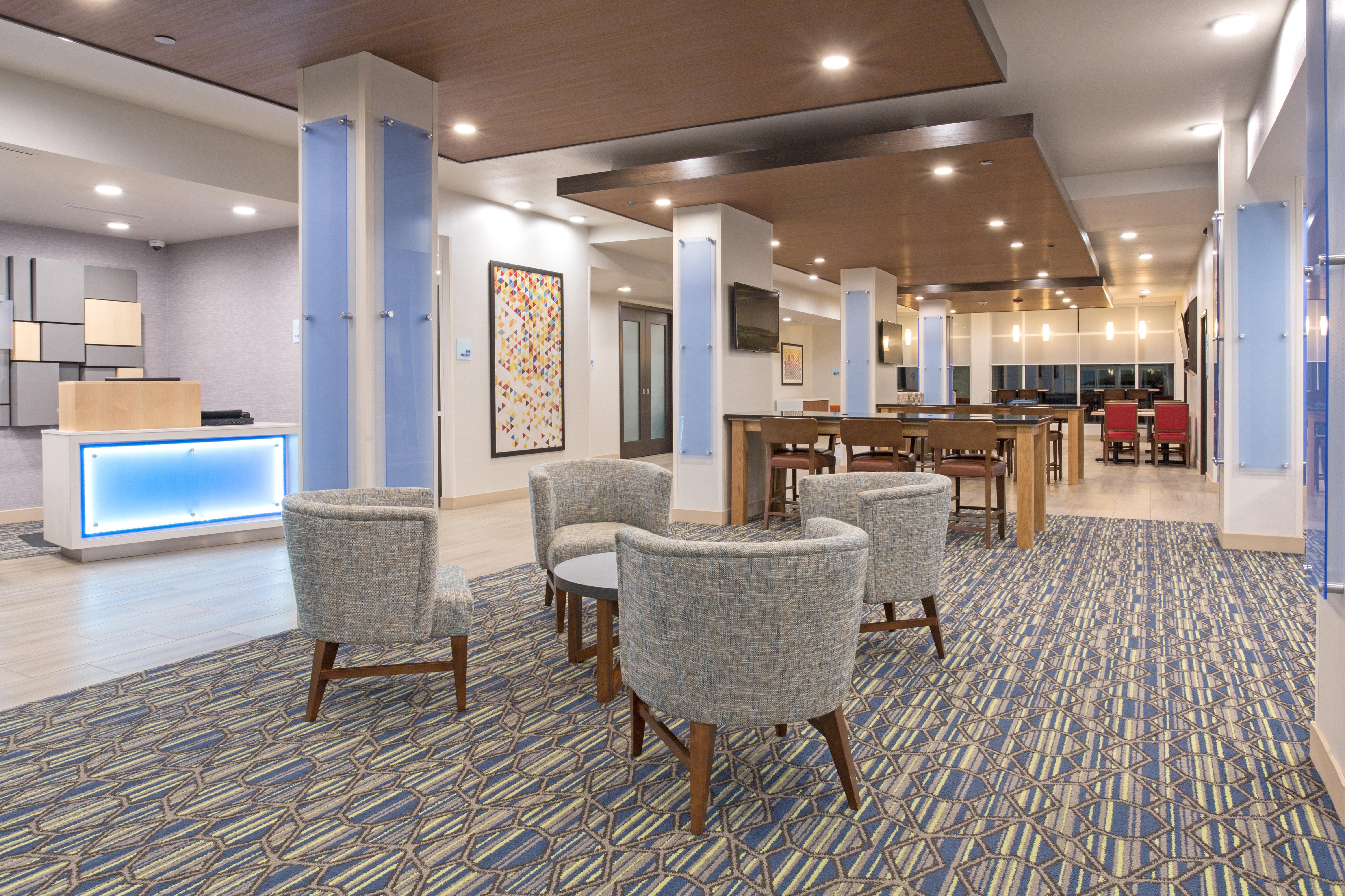 Holiday Inn Express & Suites Lincoln I - 80 By Ihg Exteriör bild